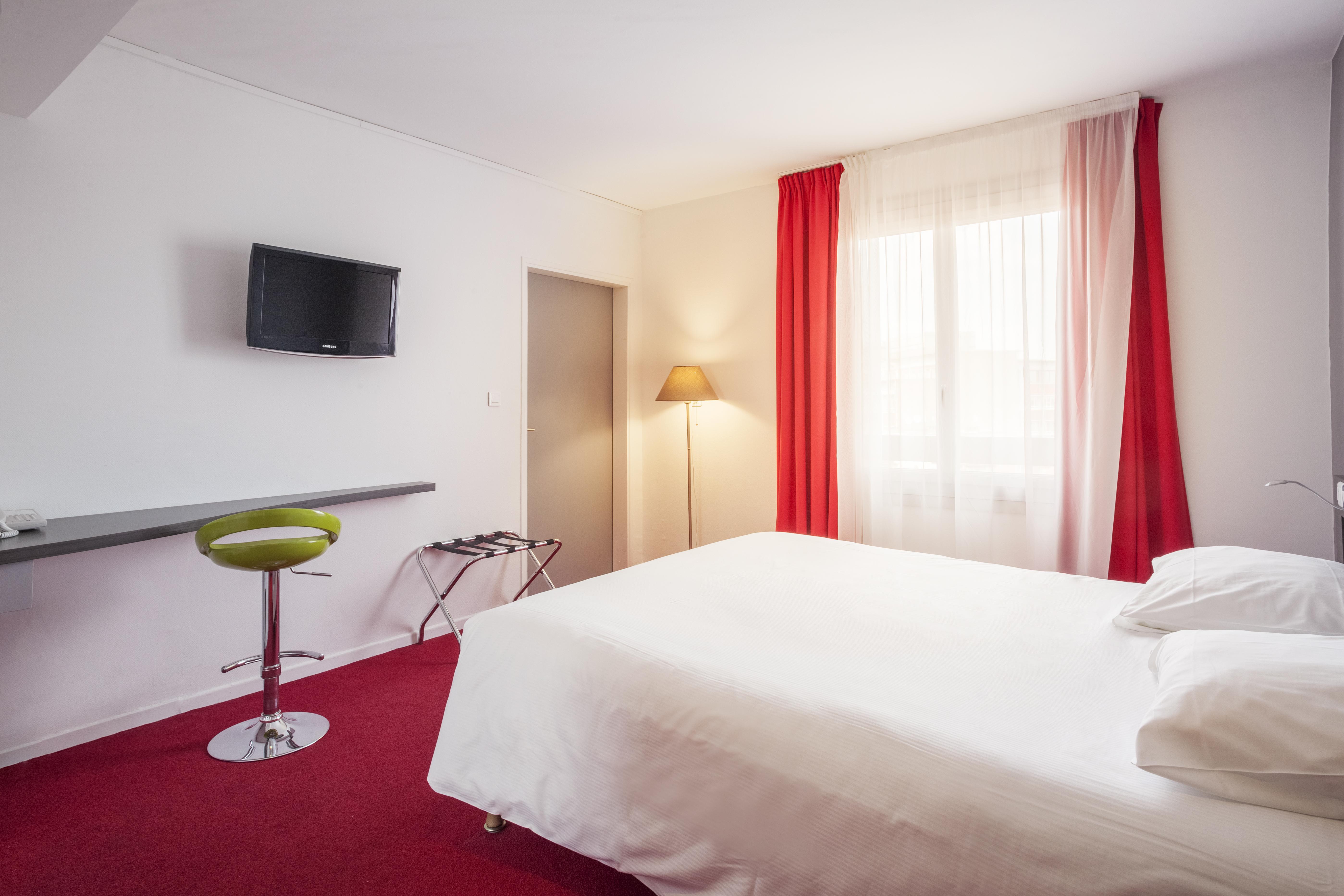 Hotel Le Cousture Тулуза Екстериор снимка