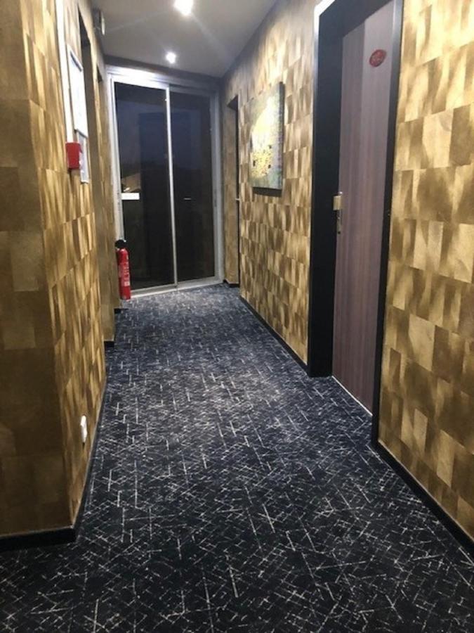 Hotel Le Cousture Тулуза Екстериор снимка